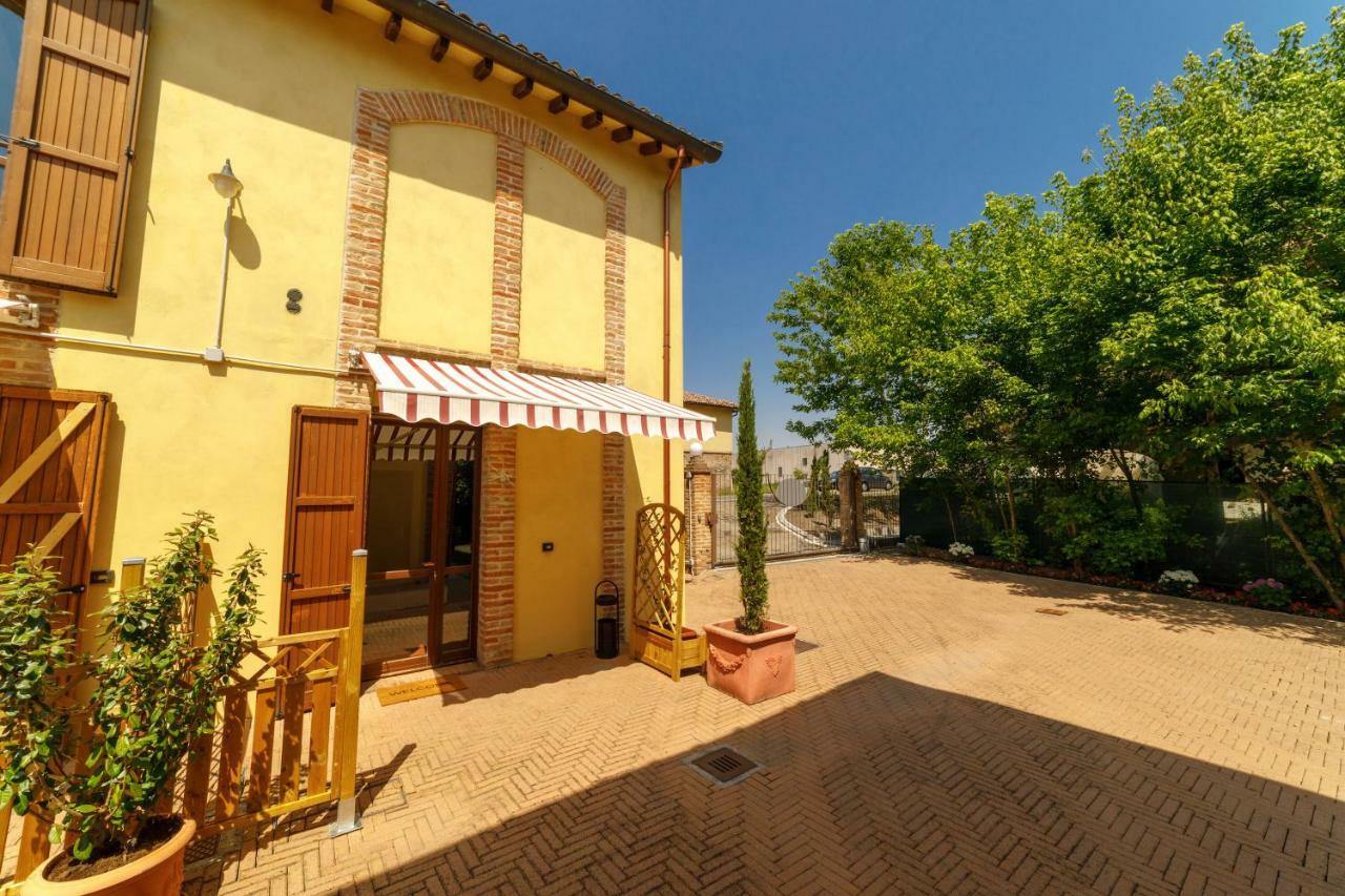 La Corte Del Mulino Fontanellato Exteriör bild
